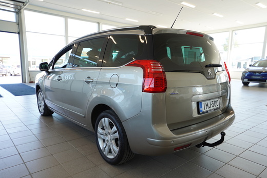 Peugeot 5008 vaihtoauto