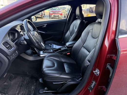 Volvo V40 vaihtoauto