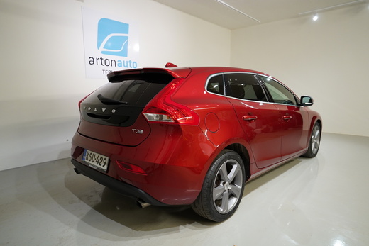 Volvo V40 vaihtoauto