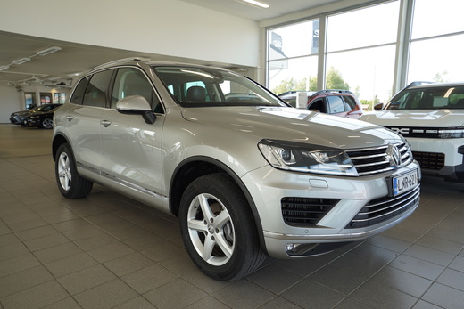 Volkswagen Touareg vaihtoauto