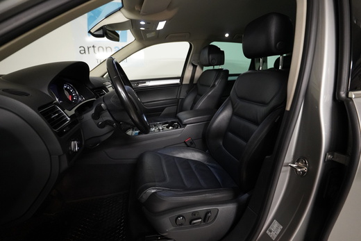 Volkswagen Touareg vaihtoauto