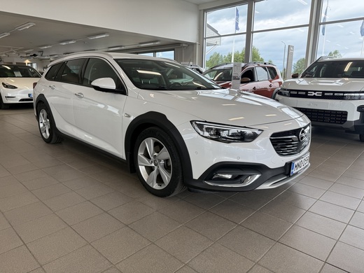 Opel Insignia vaihtoauto