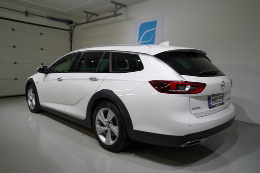 Opel Insignia vaihtoauto
