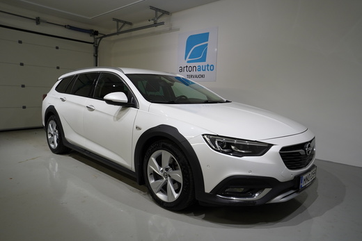 Opel Insignia vaihtoauto