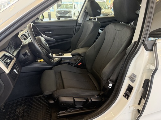 BMW 318 vaihtoauto
