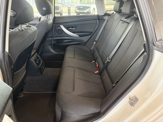 BMW 318 vaihtoauto