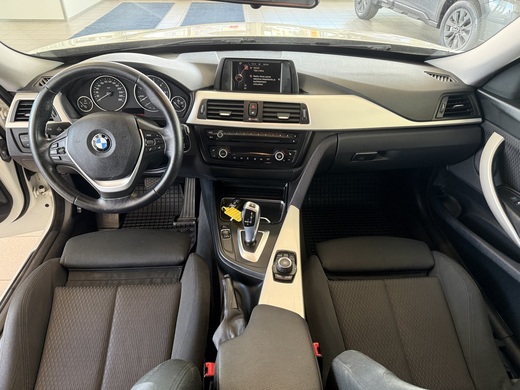 BMW 318 vaihtoauto