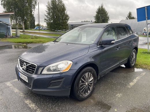 Volvo XC60 vaihtoauto