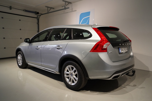 Volvo V60 Cross Country vaihtoauto
