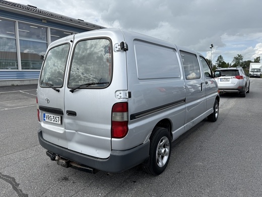 Toyota Hiace vaihtoauto