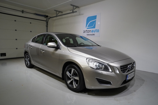 Volvo S60 vaihtoauto