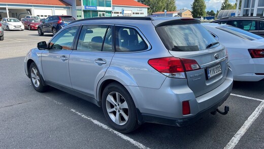 Subaru Outback vaihtoauto