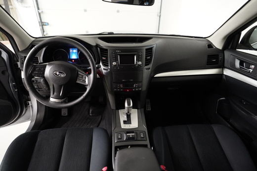 Subaru Outback vaihtoauto