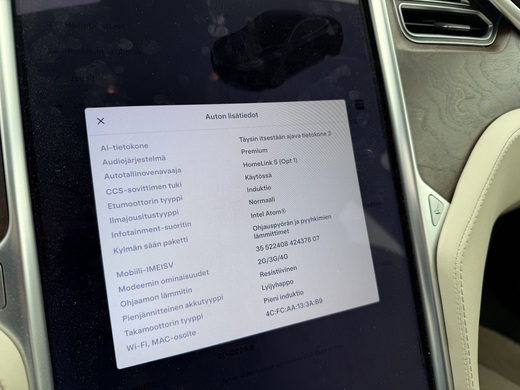 Tesla Model S vaihtoauto