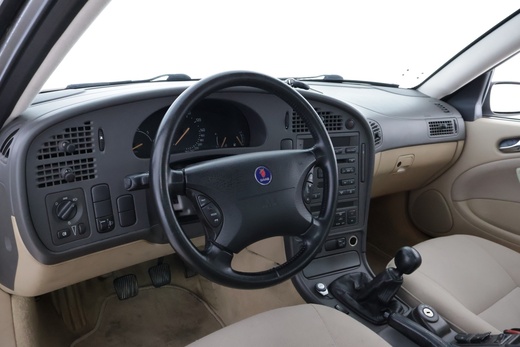 Saab 95 vaihtoauto