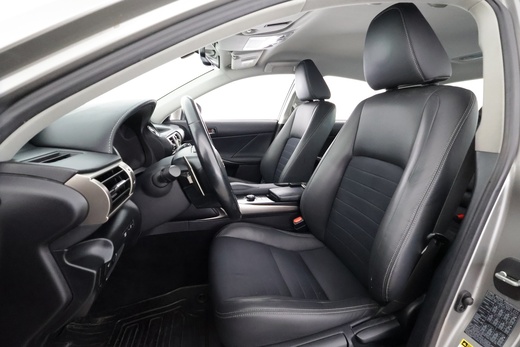 Lexus IS vaihtoauto