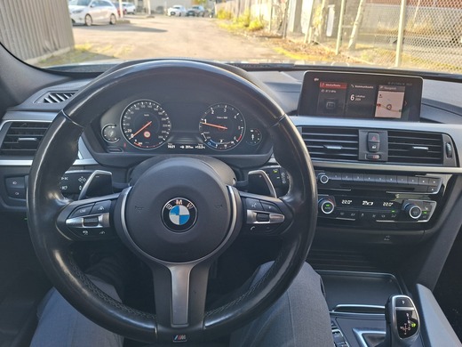 BMW 320 vaihtoauto