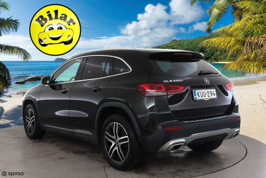 Mercedes-Benz GLA vaihtoauto