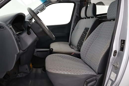 Toyota Hiace vaihtoauto