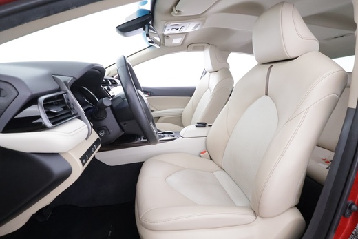 Toyota Camry vaihtoauto
