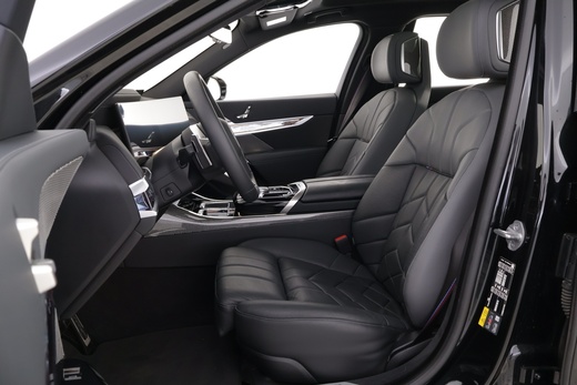BMW 750 vaihtoauto