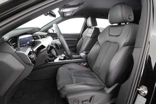 Audi Q8 e-tron vaihtoauto