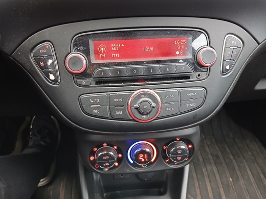 Opel Corsa vaihtoauto