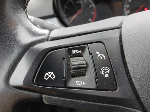 Opel Corsa vaihtoauto