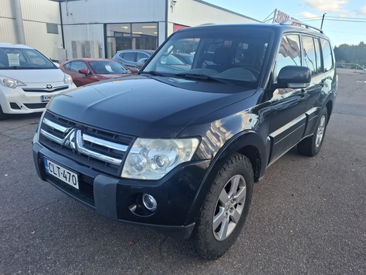 Mitsubishi Pajero vaihtoauto