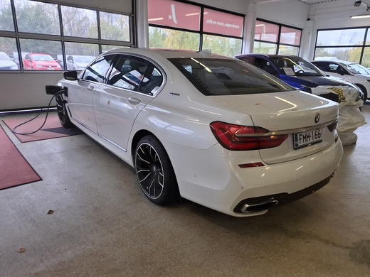 BMW 740 vaihtoauto