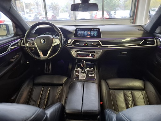 BMW 740 vaihtoauto