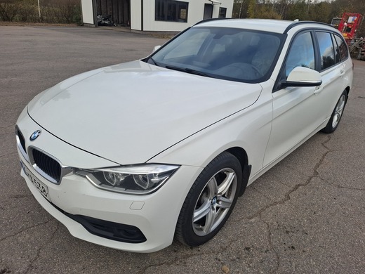 BMW 320 vaihtoauto