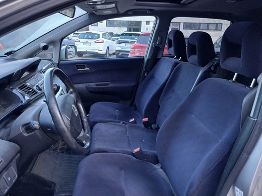 Honda Fr-V vaihtoauto