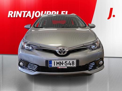 Toyota Auris vaihtoauto