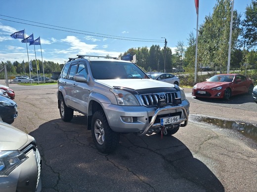Toyota Land Cruiser vaihtoauto
