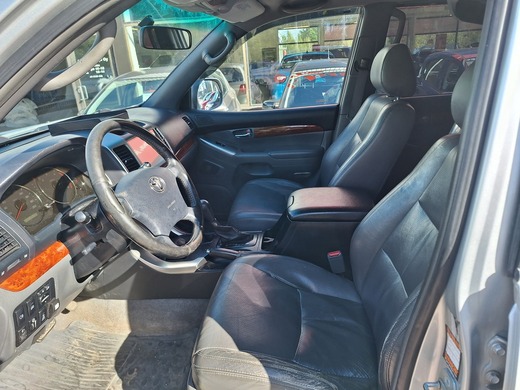 Toyota Land Cruiser vaihtoauto