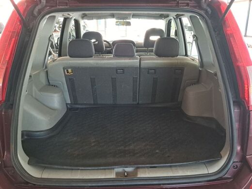 Nissan X-Trail vaihtoauto