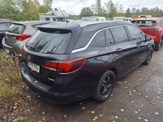 Opel Astra vaihtoauto