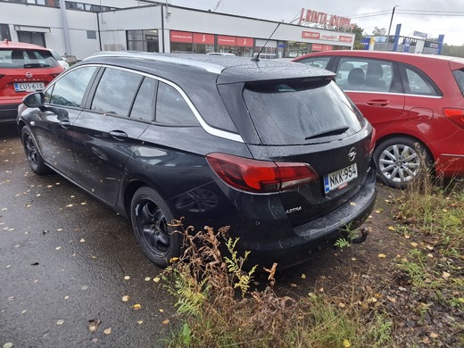 Opel Astra vaihtoauto