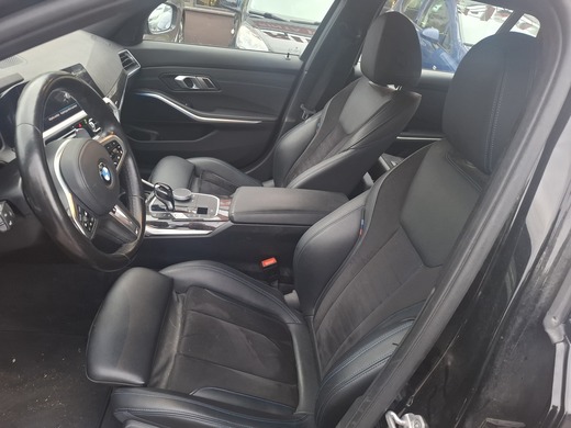 BMW 330 vaihtoauto