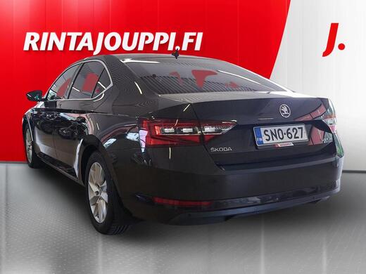 Skoda Superb vaihtoauto