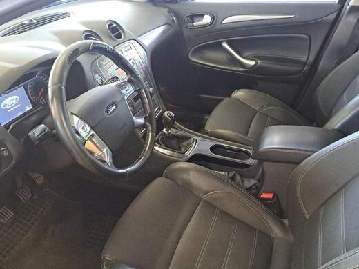 Ford Mondeo vaihtoauto