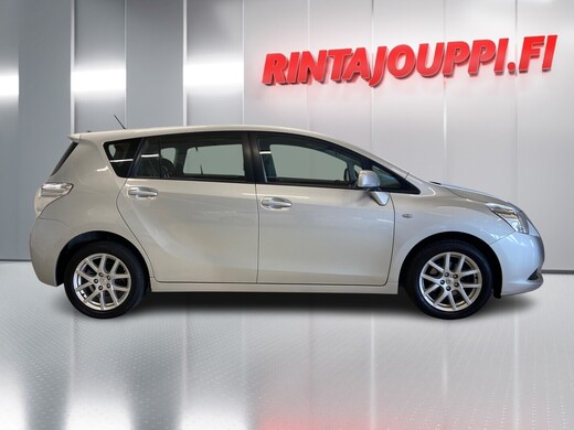 Toyota Verso vaihtoauto