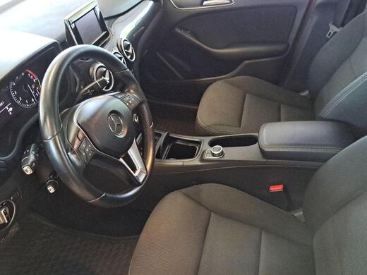 Mercedes-Benz B vaihtoauto