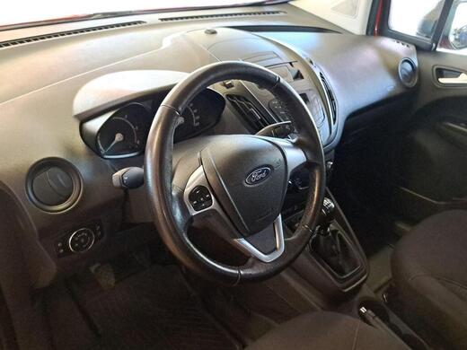 Ford Transit Courier vaihtoauto