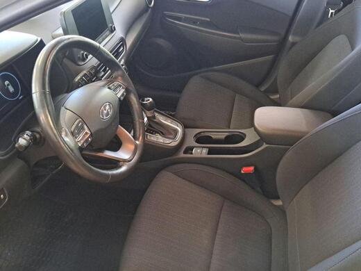 Hyundai Kona vaihtoauto