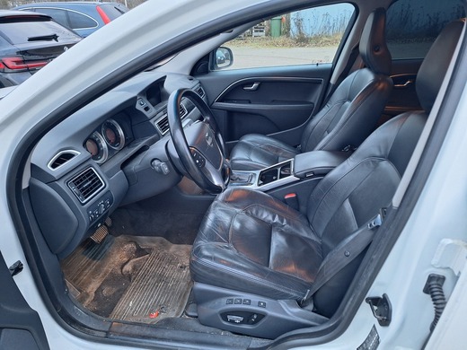Volvo V70 vaihtoauto