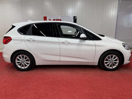 BMW 218 vaihtoauto