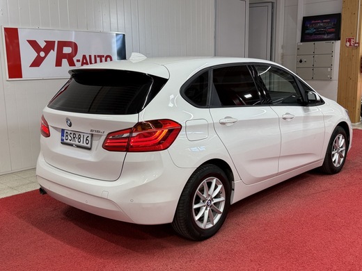 BMW 218 vaihtoauto