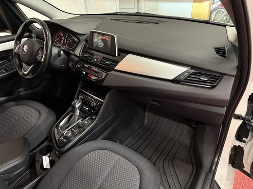 BMW 218 vaihtoauto